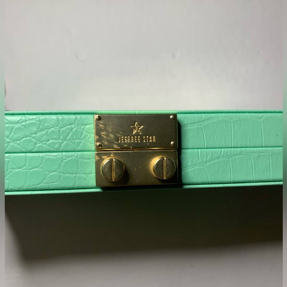 Jeffree Star Blood Money palette. Never used only opened for pictures. - Picture 7 of 10